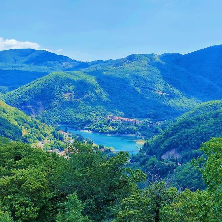 Hotel Palazzo Del Doma - Lake Vagli Vagli di Sotto Екстериор снимка