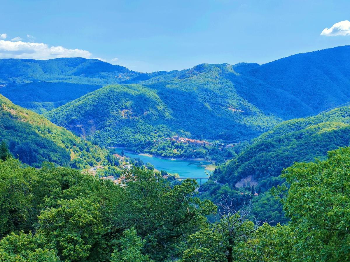 Hotel Palazzo Del Doma - Lake Vagli Vagli di Sotto Екстериор снимка