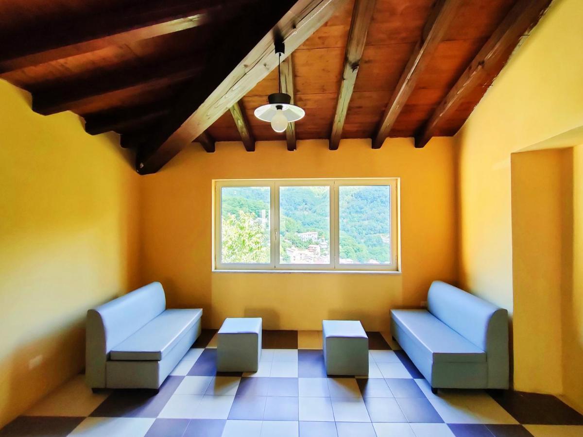 Hotel Palazzo Del Doma - Lake Vagli Vagli di Sotto Екстериор снимка