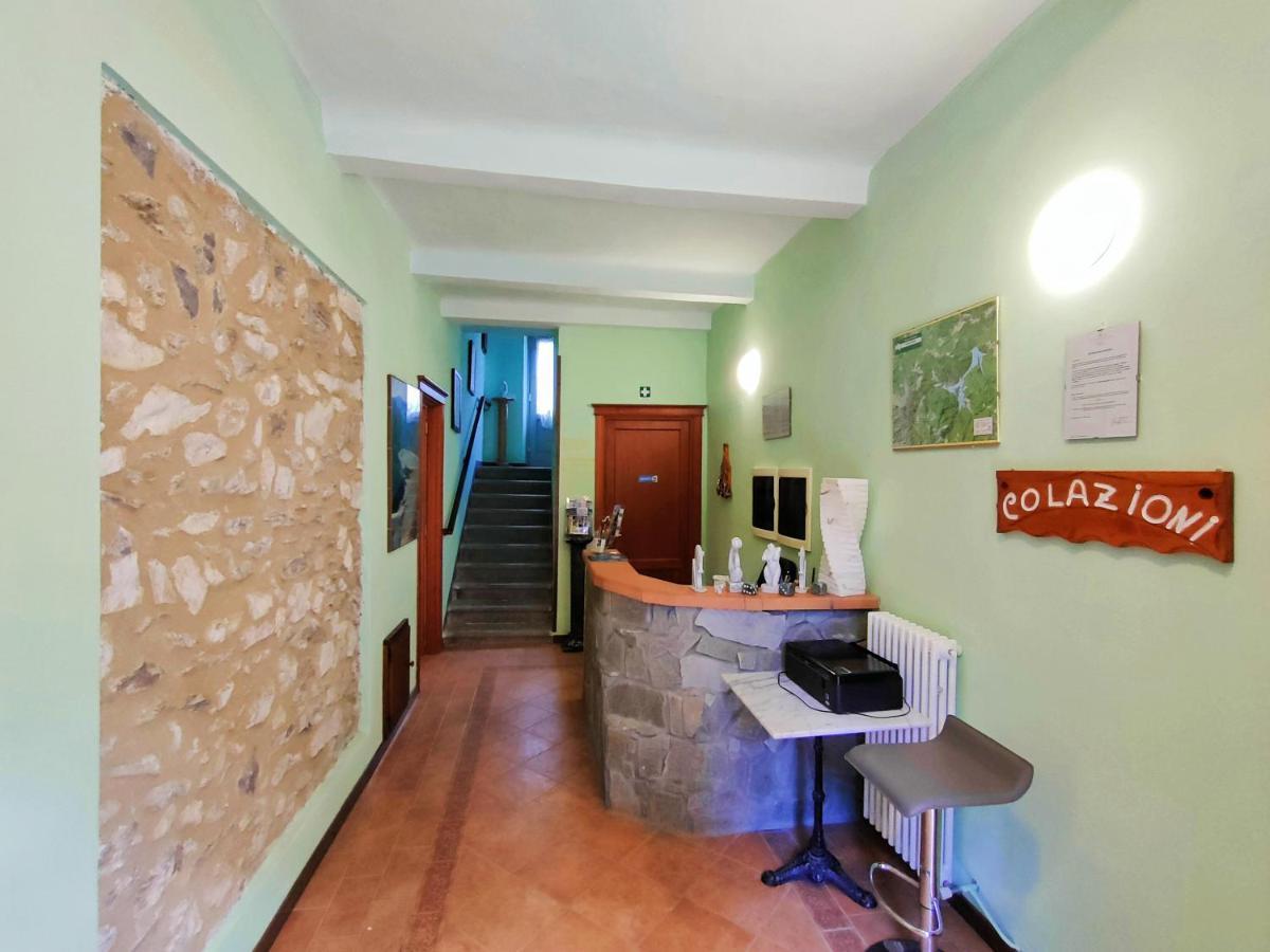 Hotel Palazzo Del Doma - Lake Vagli Vagli di Sotto Екстериор снимка